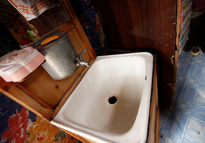 Yurt Style Washbasin