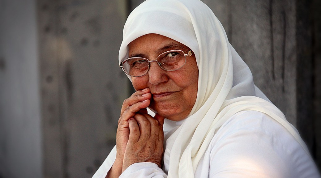 Woman in White, Istanbul